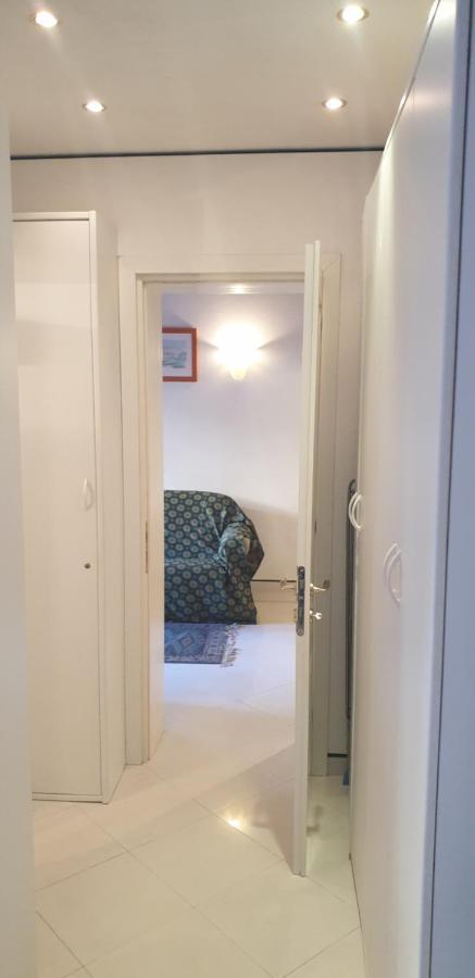 Beatiful Modern Flat Centre With Private Lounge Area Relax Appartamento *